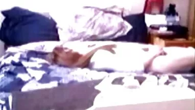 Sexy chà kem dưỡng da trên lòng bàn chân và chân xech thu dam