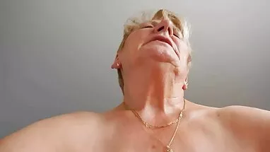 Babe solo xêch