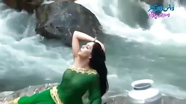 hoàn hảo, xech nguoi va thu cô gái ngoan ngoãn